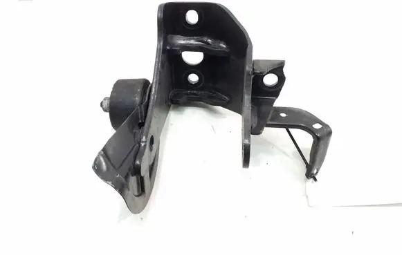 Toyota Auris E180 Engine mounting bracket 123210T1740