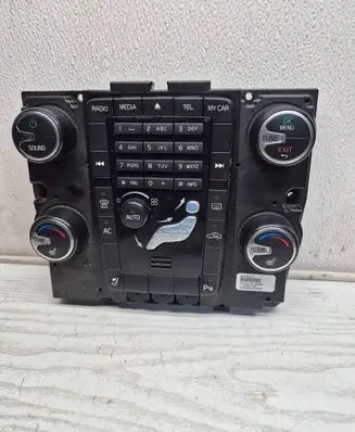 Volvo V70 Climate control unit 30795271 M4351700203 SN2000334943
