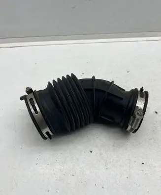 Ford Focus Air intake duct part JX619R504C AV619R504C