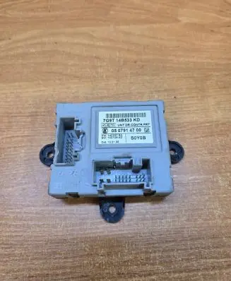 Volvo V70 Door control unit/module 7G9T14B533KD 0507914700