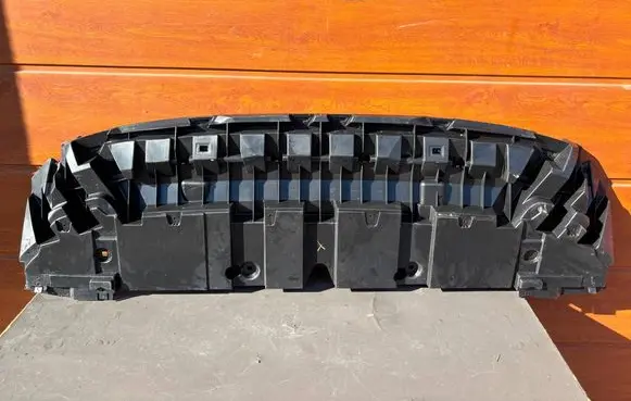 Dacia Bigster R1310 Engine splash shield/under tray 638449209R