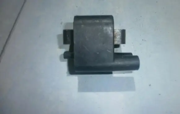 Mazda 323 High voltage ignition coil TIKSLIAINEAISKU