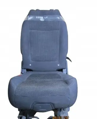 Peugeot 5008 Rear seat 