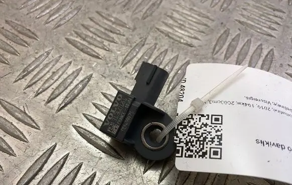 Volvo XC90 Airbag deployment crash/impact sensor 31360181