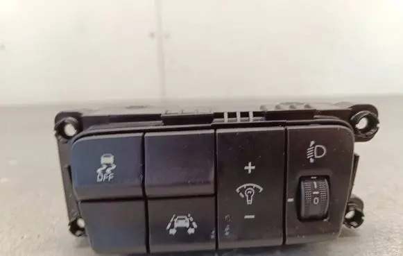 Other switches/knobs/shifts
