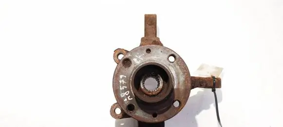 Nissan Micra Front wheel hub
