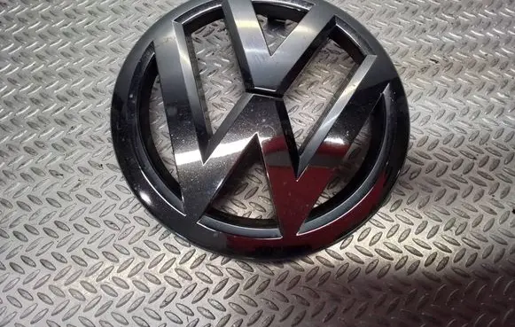 Volkswagen Caddy Manufacturer badge logo/emblem 1T0853601E