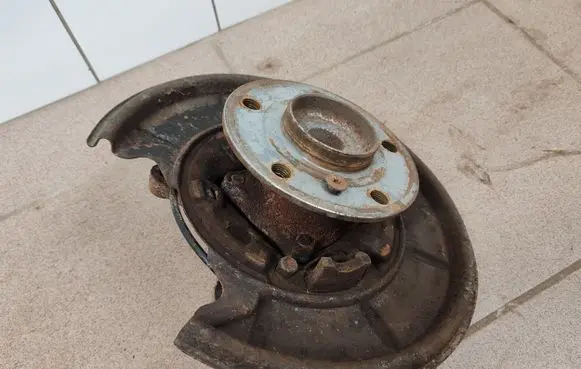 Mercedes-Benz A W169 Rear wheel hub