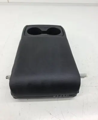 KIA Sportage Rear seat armrest 