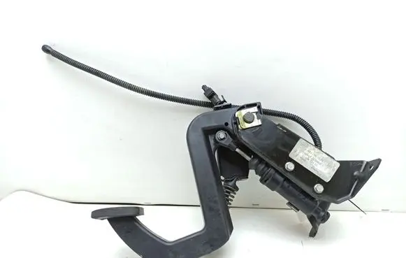 Mercedes-Benz Vito Viano W639 Clutch pedal A6392901201 A6382900416