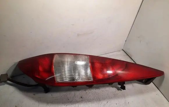 Ford Mondeo Mk III Rear/tail lights