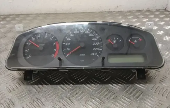 Nissan Primera Speedometer (instrument cluster) 248109F508