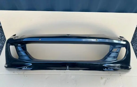 Ferrari GTC4 Lusso Front bumper 087687300 087724000 087707500