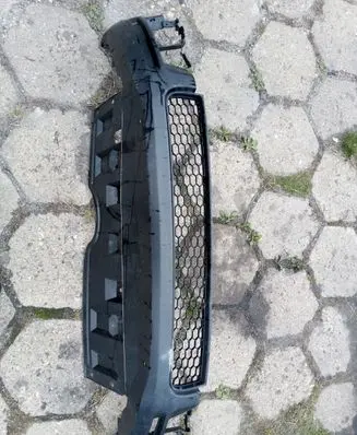 Mitsubishi Colt Front bumper lip 6400C10697036