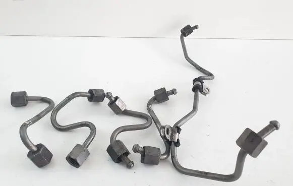 Mercedes-Benz E W212 Fuel injector supply line/pipe 