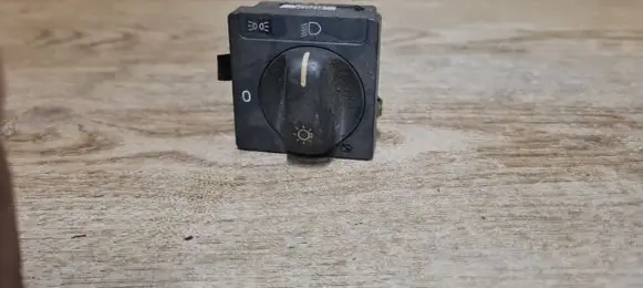 Volvo S70 V70 V70 XC Light switch 8622022