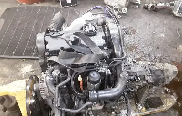 Volkswagen PASSAT B5.5 Engine swap 