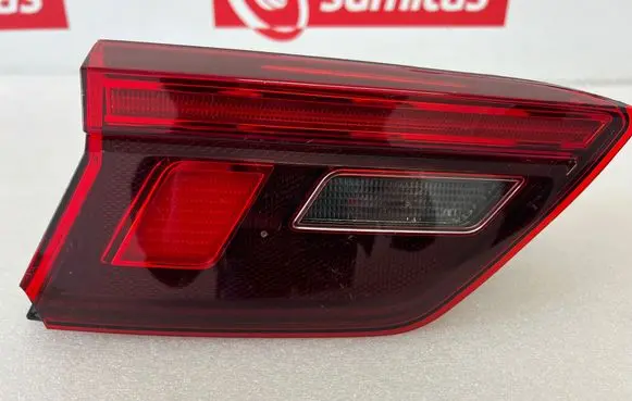 Volkswagen Tiguan Tailgate rear/tail lights 5NA945093F 2SA01252001 00485082