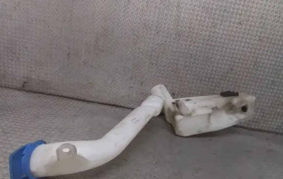 Seat Ibiza III (6L) Windshield washer fluid reservoir/tank 6Q0955453