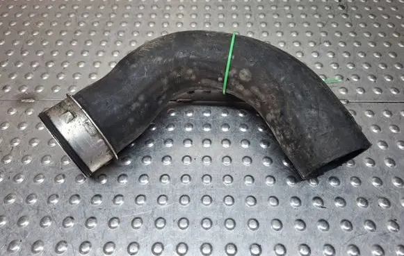 Volkswagen PASSAT B6 Intercooler hose/pipe S26371724 1K0145834T