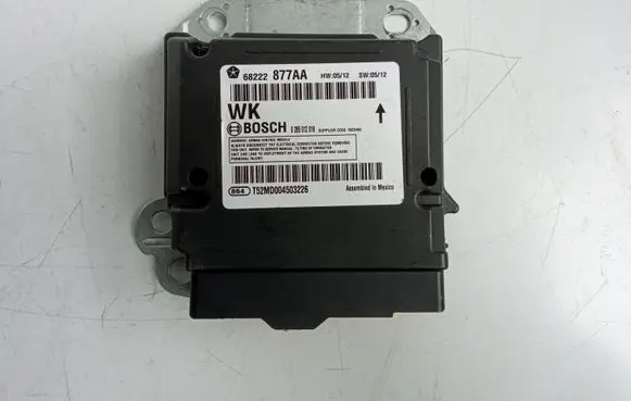 Jeep Grand Cherokee Airbag control unit/module 68222877AA