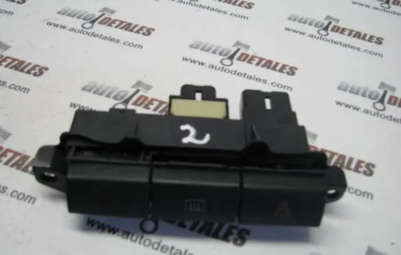 Toyota Avensis T220 Hazard light switch 5544620150