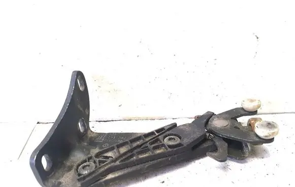 Volkswagen Transporter - Caravelle T5 Sliding door middle roller runner 7H0843397