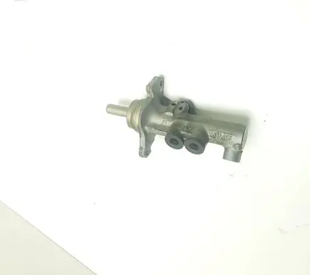 Volkswagen PASSAT B7 USA Master brake cylinder 5676
