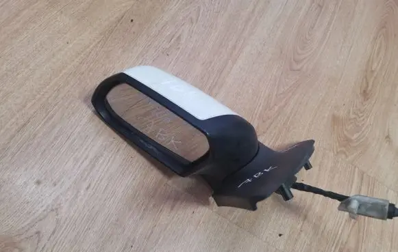 Ford Mondeo Mk III Manual wing mirror 014119 02411900
