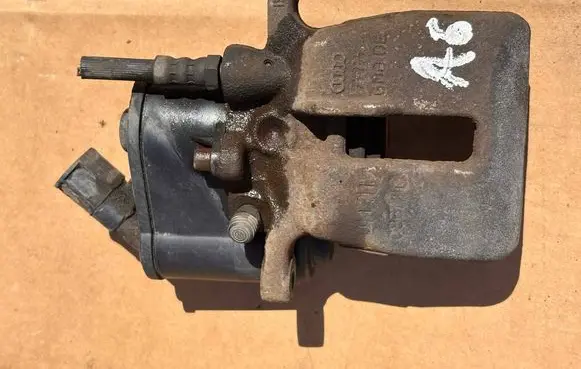 Audi A6 S6 C6 4F Rear brake caliper 121212
