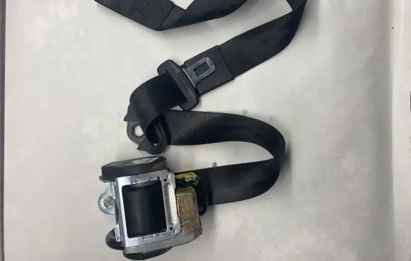 Audi A3 S3 8P Front seatbelt 8P3857705