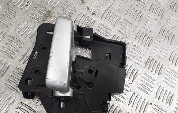 Citroen Berlingo Front door interior handle 9682100677