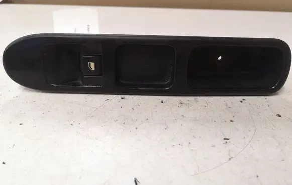 Peugeot 207 Electric window control switch