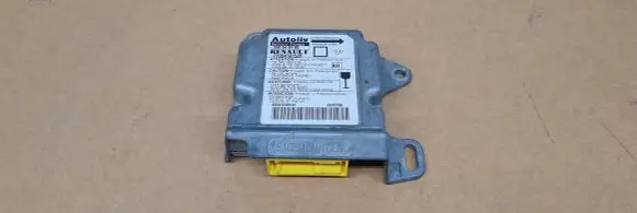 Renault Megane I Airbag control unit/module 7700418152E 550549400
