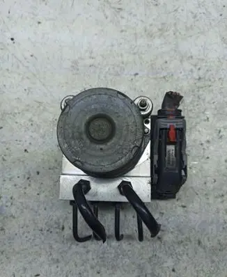 Audi A4 S4 B7 8E 8H ABS Pump 8E0614517BF
