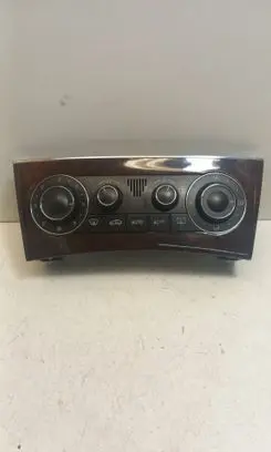 Mercedes-Benz C W203 Climate control unit A2038301785 2038301785