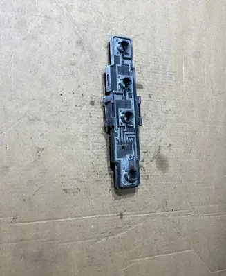 Mercedes-Benz Vito Viano W638 Tail light bulb cover holder 5010