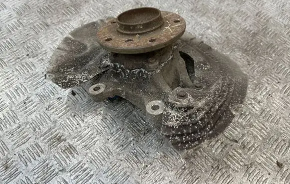 BMW X1 E84 Front wheel hub