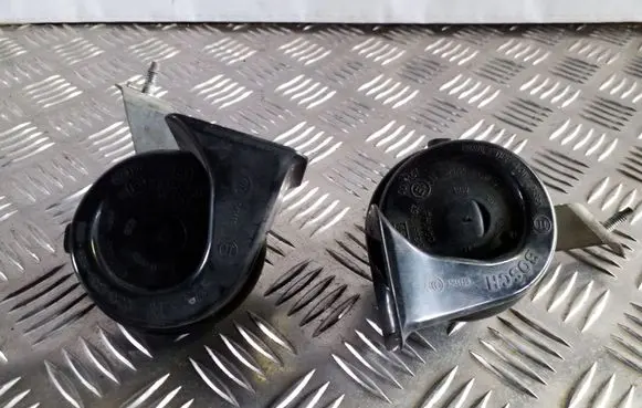 BMW X3 E83 Horn signal