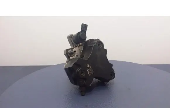 Fuel injection high pressure pump