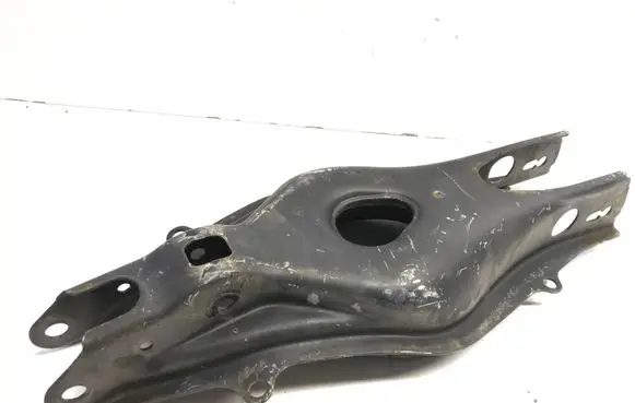 Mercedes-Benz E AMG W212 Rear upper control arm/wishbone A2123520388 A2123520202