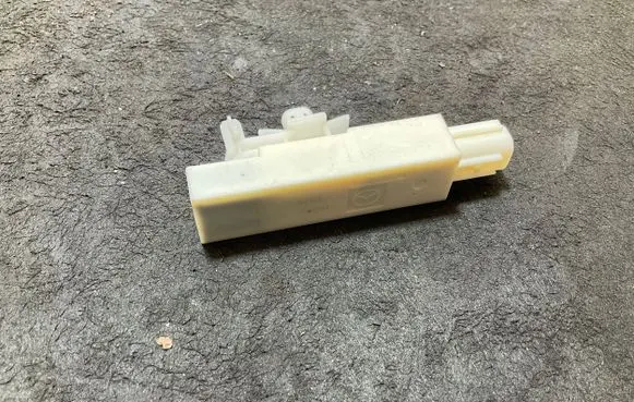 Mazda 2 Keyless system antenna KD47676NXA X1T60771 180901