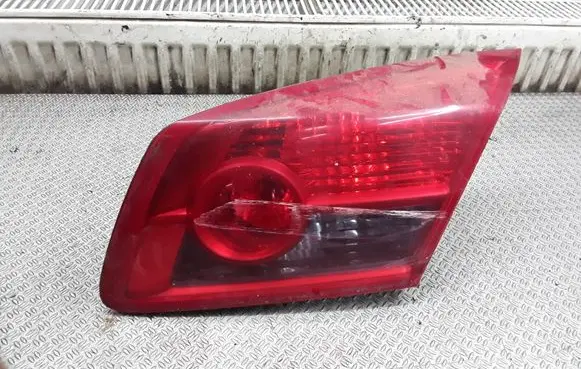 Renault Vel Satis Tailgate rear/tail lights