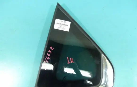 Nissan Pulsar Rear side window IMPRK1164632