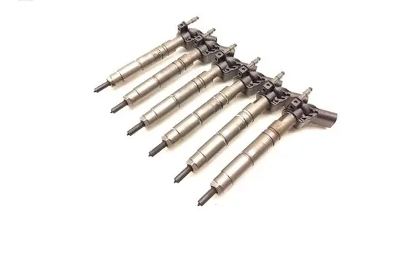Mercedes-Benz CLS C219 Fuel injectors set A6420701187 0445116026