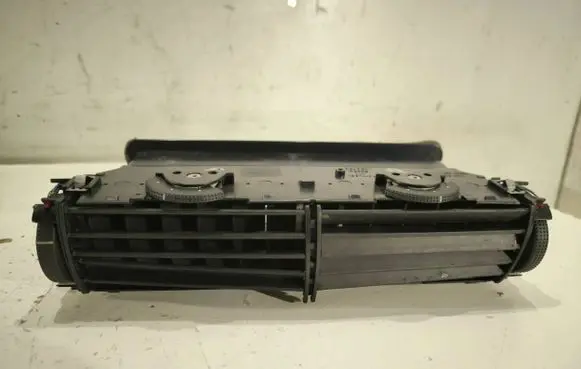 Volkswagen Sharan Dash center air vent grill 7M3819728 YM21A014021 4A3819728