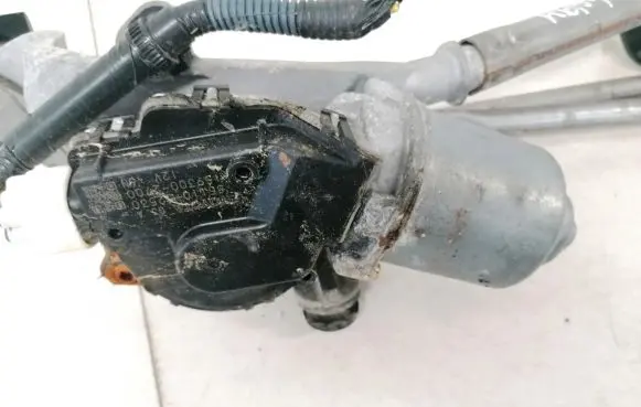 Toyota Urban Cruiser (XP110) Wiper motor 8511052530 85110-52530