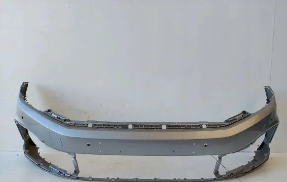 Volkswagen PASSAT B8 Front bumper 3G0807221G