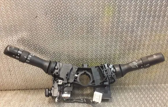 Lexus GS 300 350 430 450H Wiper speed switch 