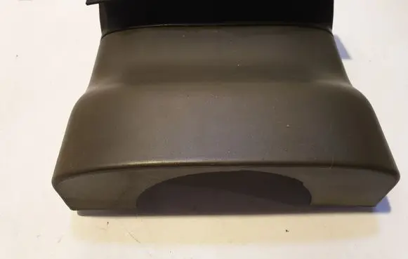 Steering wheel column trim